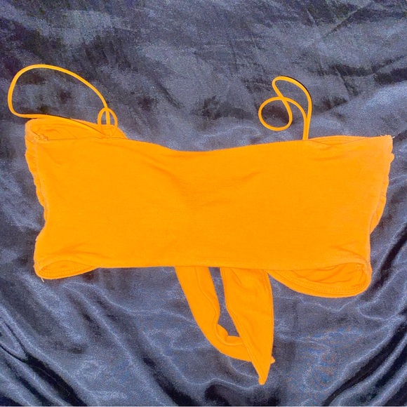 🧚‍♀️3for50$ Tie up crop top - Picture 6 of 9